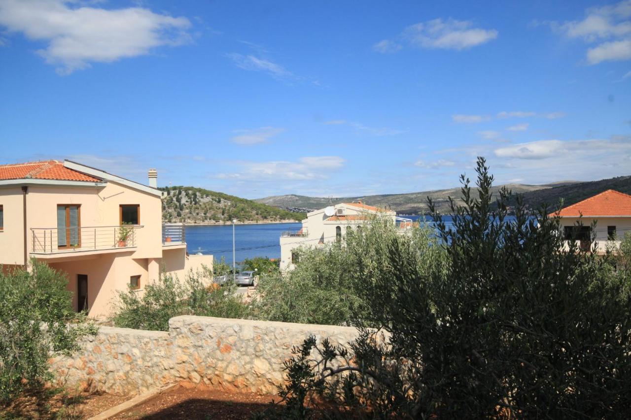 Apartments By The Sea Razanj, Rogoznica - 8361 المظهر الخارجي الصورة